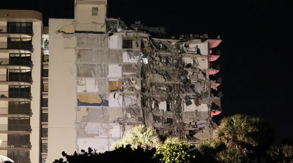 Derrumbe de edificio deja un muerto y diez heridos en Florida - Diario ...